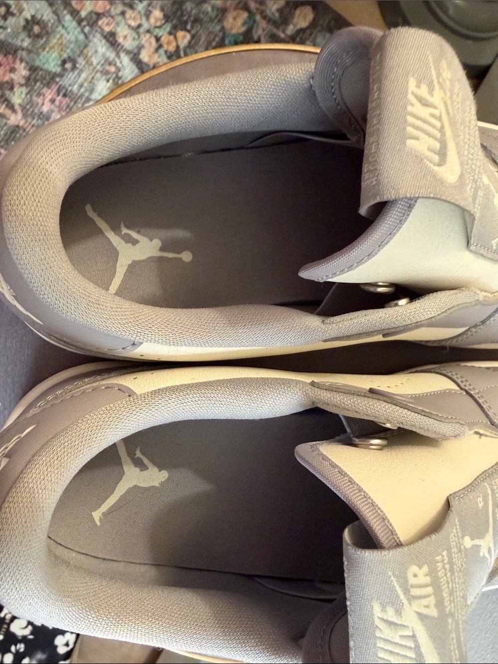 Nike Air Jordan 1 Retro Low Slip in the Atmosphere Grey colorway - Picture 6 of 8